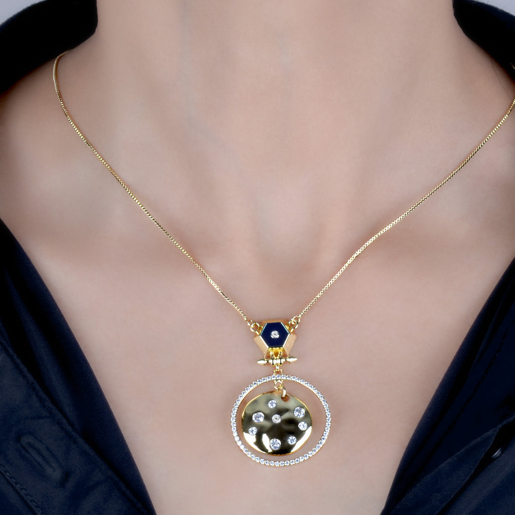 Leila Disk Pendant Gold Necklace - Purple Dew