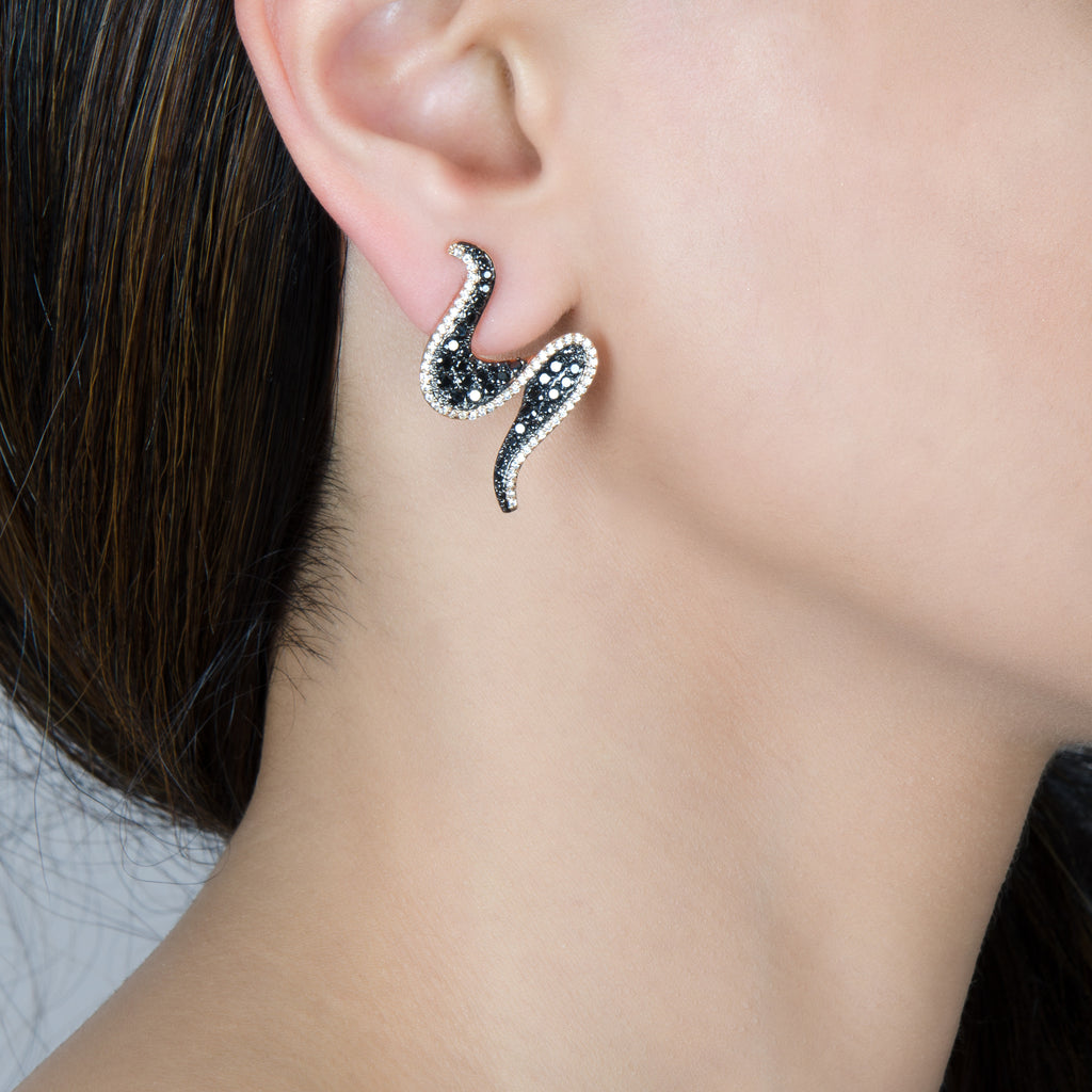 Ribbon Swirl Stud Earrings - Purple Dew